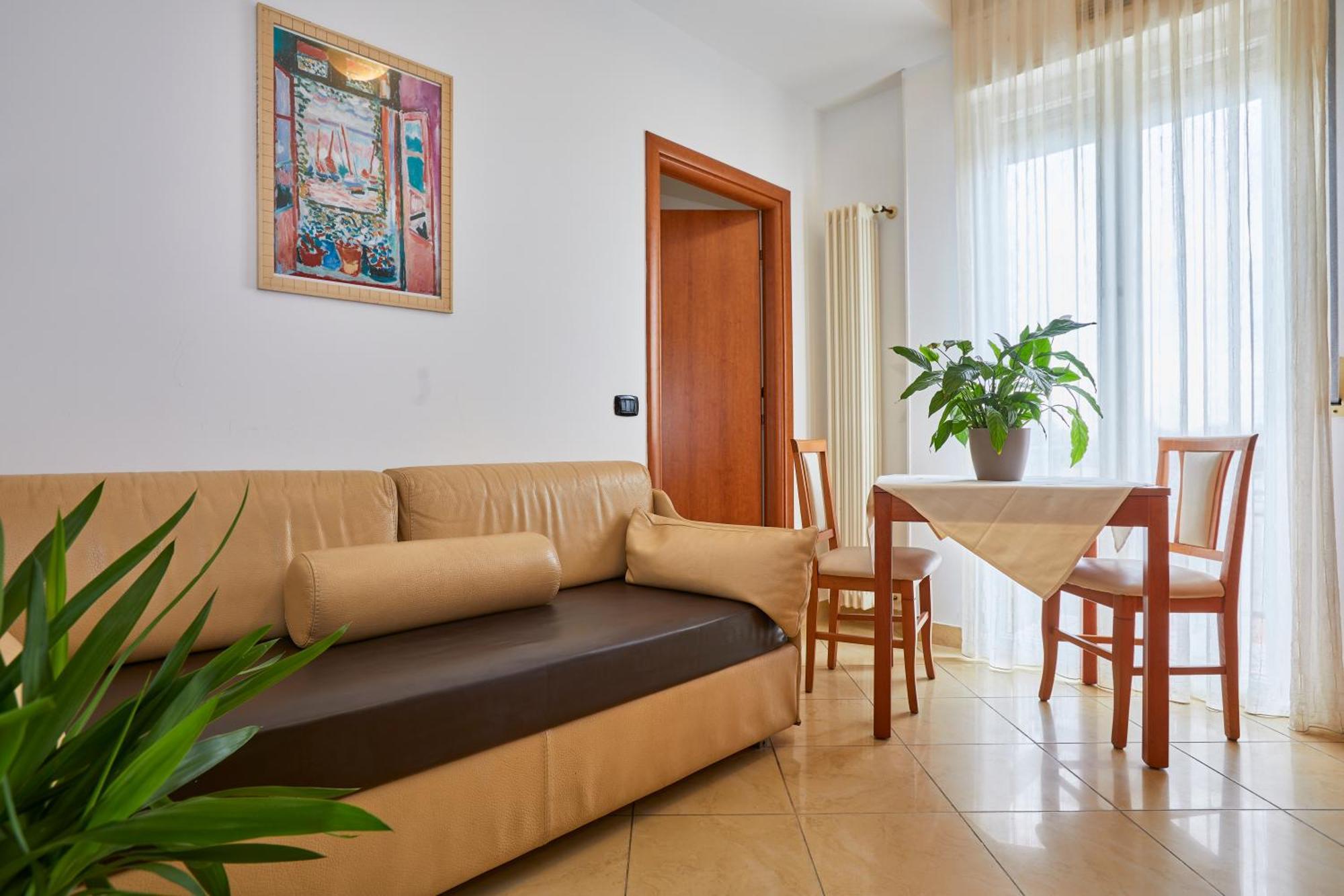 Residence Fellini Rimini Esterno foto