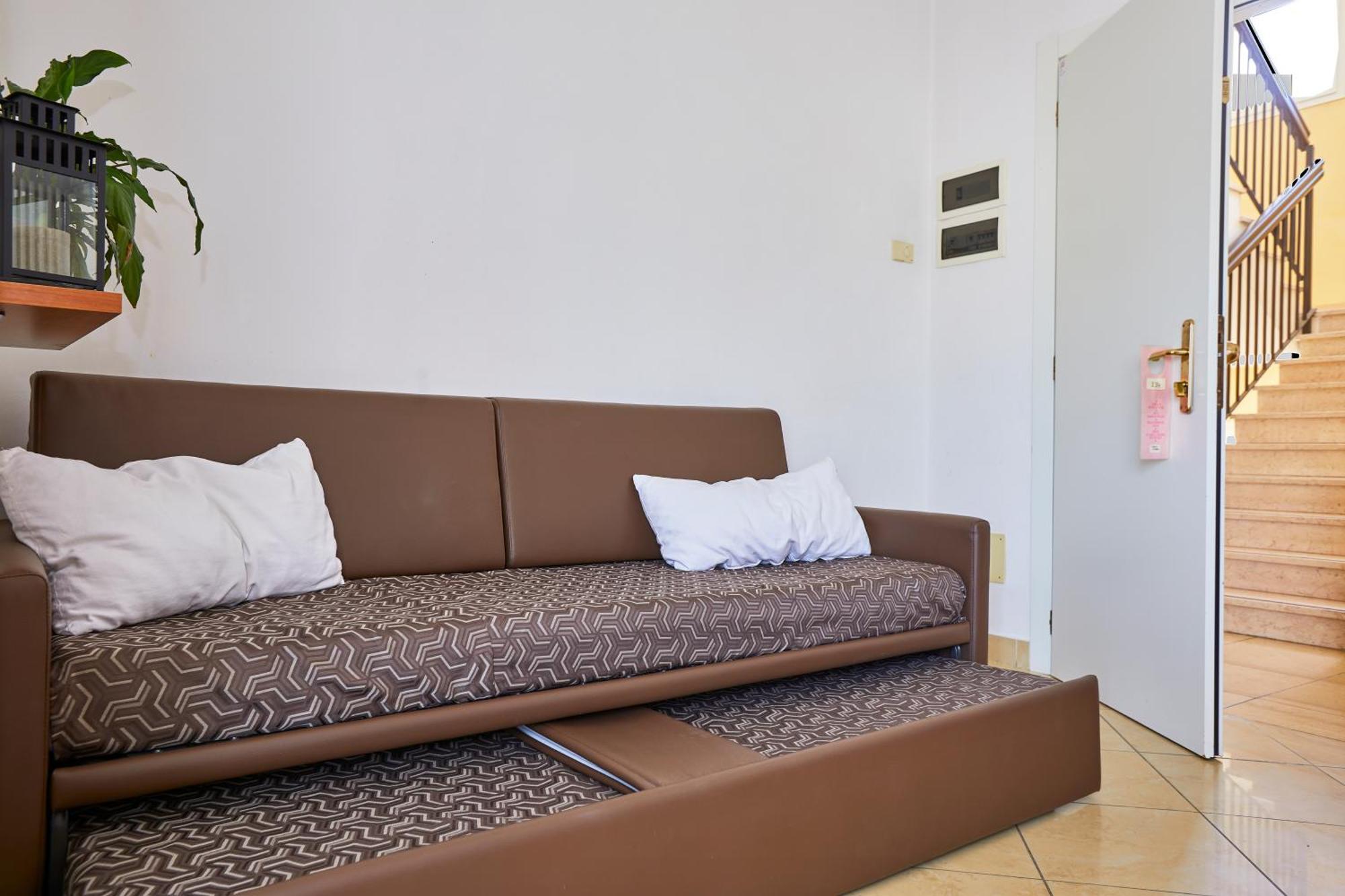 Residence Fellini Rimini Esterno foto